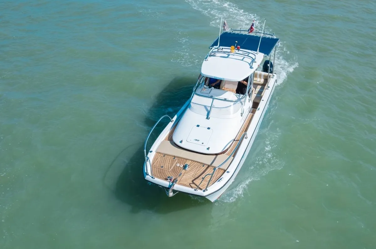 Boomerang — 29ft Boomerang Charter Phuket