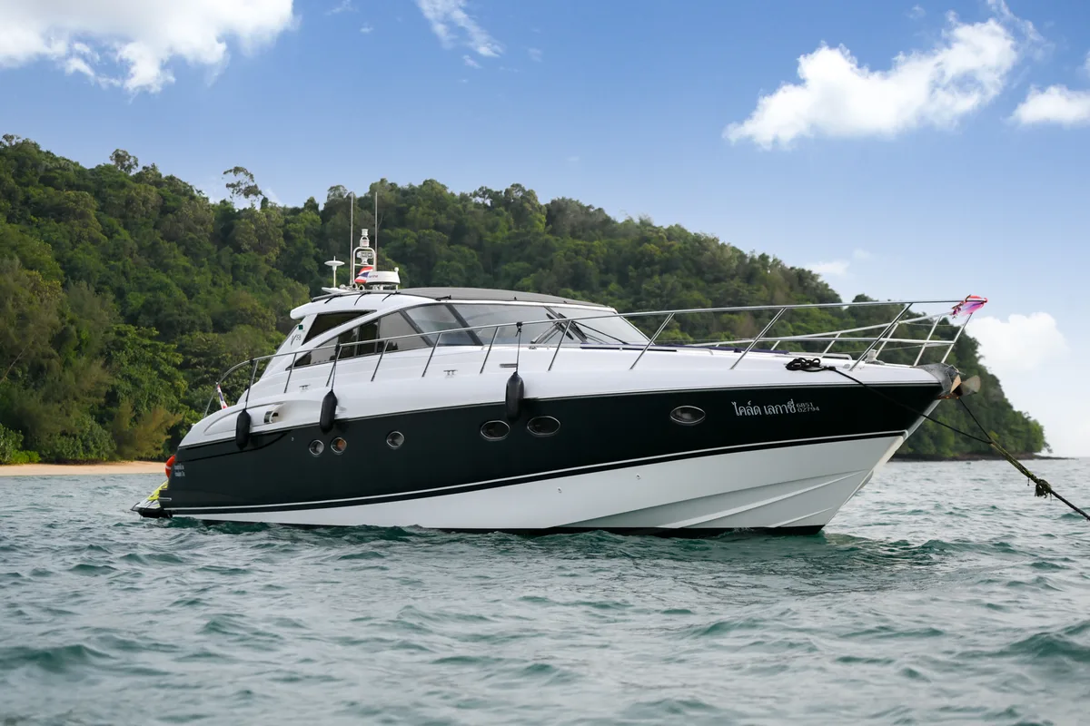 Bonnie — 58ft Princess Yacht Charter Phuket
