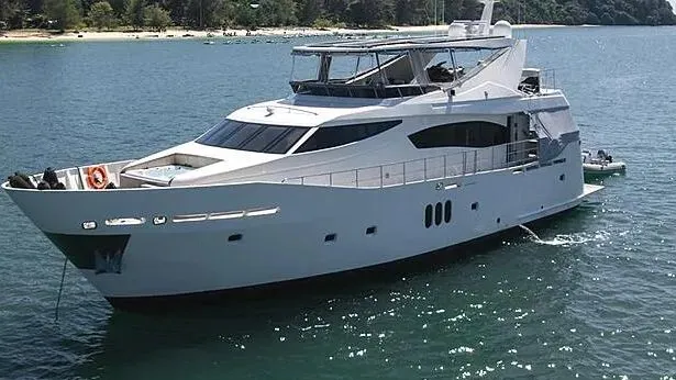 Charter Yacht in Phuket
