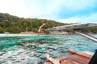  Island Hopping (2 days / 1 night) | Black Fury