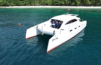 Hot Billy — 39ft Stealth - Asia Catamarans Charter Phuket to 詹姆斯·邦德岛（Koh Tapu）