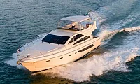 Blue Sky — 70ft Riva Yachts Charter Phuket to 詹姆斯·邦德岛（Koh Tapu）