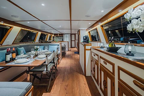  Princess of Siam | 72ft King Yacht | Phuket