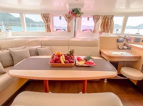  Blue Swing | 44ft Lagoon | Phuket