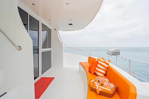  Maithon or Coral Island (5h) | Tequila