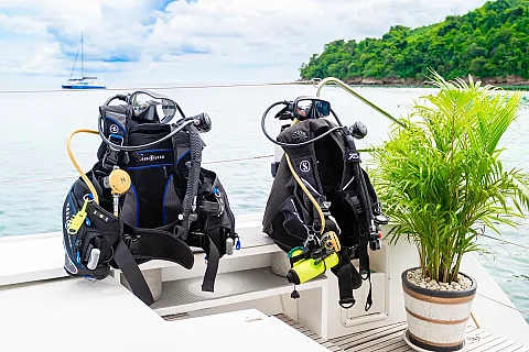  Overnight 7 days / 6 nights | Laura