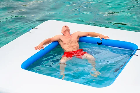  Overnight 7 days / 6 nights | Laura