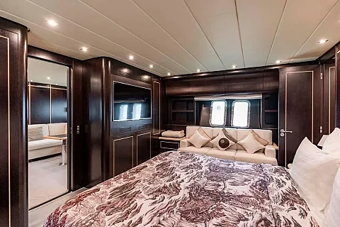  Panther | 90ft Leopard | Phuket