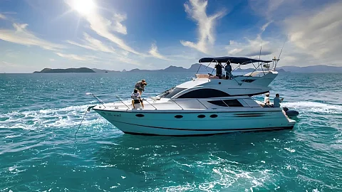 Furious — 43ft Fairline Motor Yacht Charter Koh Samui