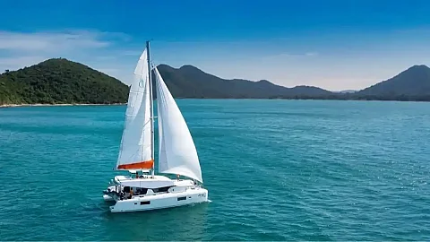 Monroe — 42ft Lagoon Sailing Catamaran Charter Koh Samui