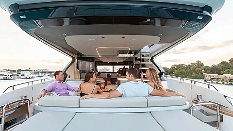  Phi Phi Islands (8hrs) | Cathy