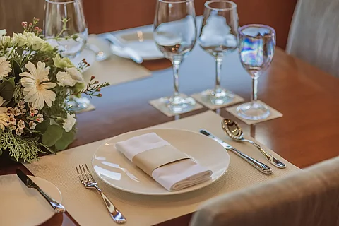  Racha Yai（8小时） | Sweet Lips