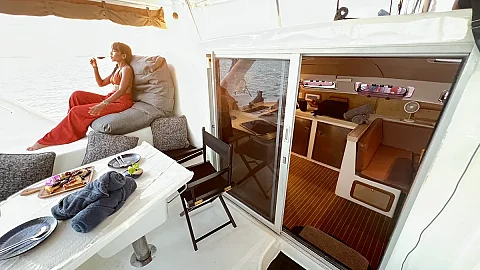  Phi Phi Islands (2 days / 1 night) | Moonlight