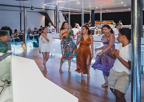  Khai Nok & Khai Nui Island (7小时) | Dancing Queen