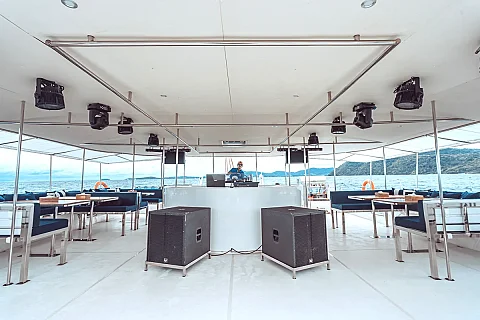  Coral & Maithon Island (7h) | Joy