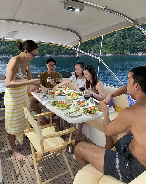  Nong Som | 54ft Princess Yacht | Phuket