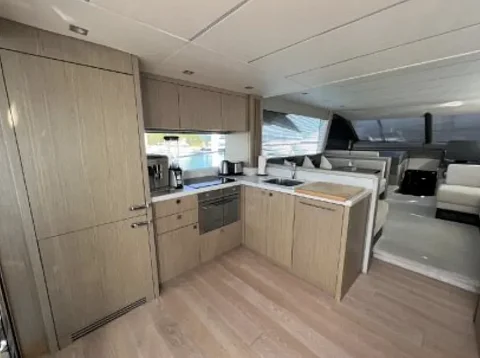   | 70ft Sunseeker | 