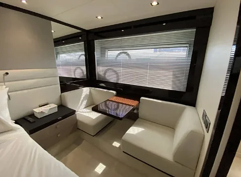  Phi Phi Island (8h) | Bond