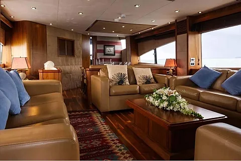  DeLuxe | 90ft Sunseeker | Phuket