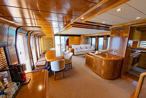   | 90ft Posillipo Technema | 