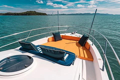  Silver Arrow | 33ft Gulf Craft Dubai | Phuket