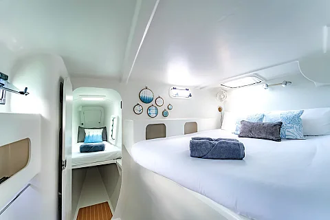  Island Hopping Cruise (4 days/3 nights) | Hero