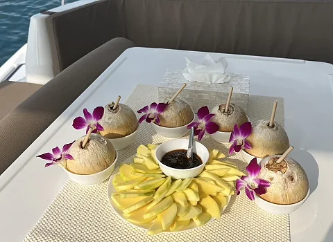  Roundtrip Phi Phi, Krabi, Khai (4 days / 3 nights) | Leo