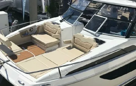  Phi Phi Island & Koh Hong (8h) | Flyer